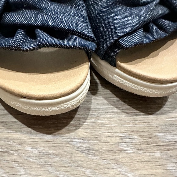 Dr. Scholl’s Slip On NWOT - Picture 7 of 9